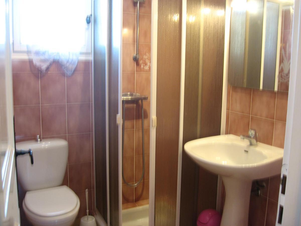 Lumineux Agreable T2 De 32M2 Apartment La Londe-les-Maures Exterior photo