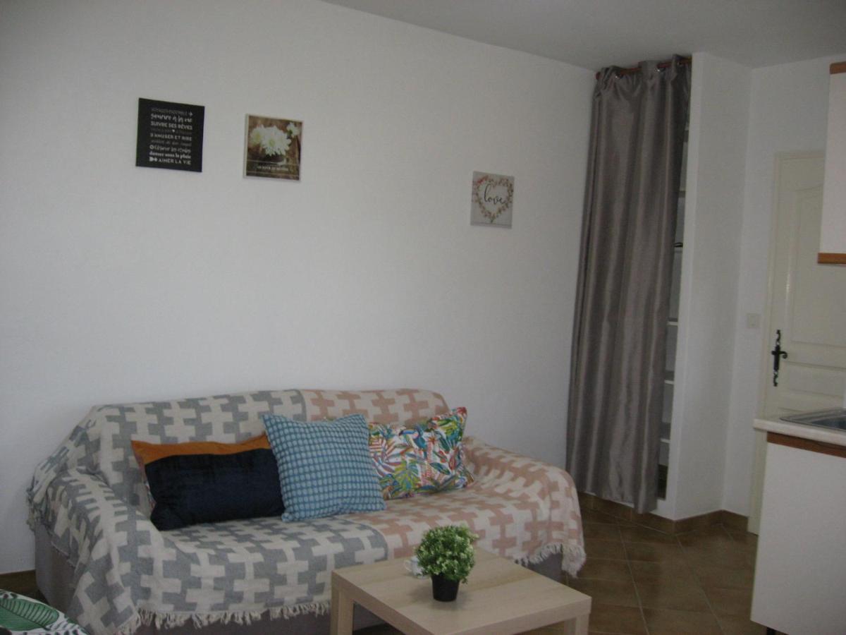 Lumineux Agreable T2 De 32M2 Apartment La Londe-les-Maures Exterior photo