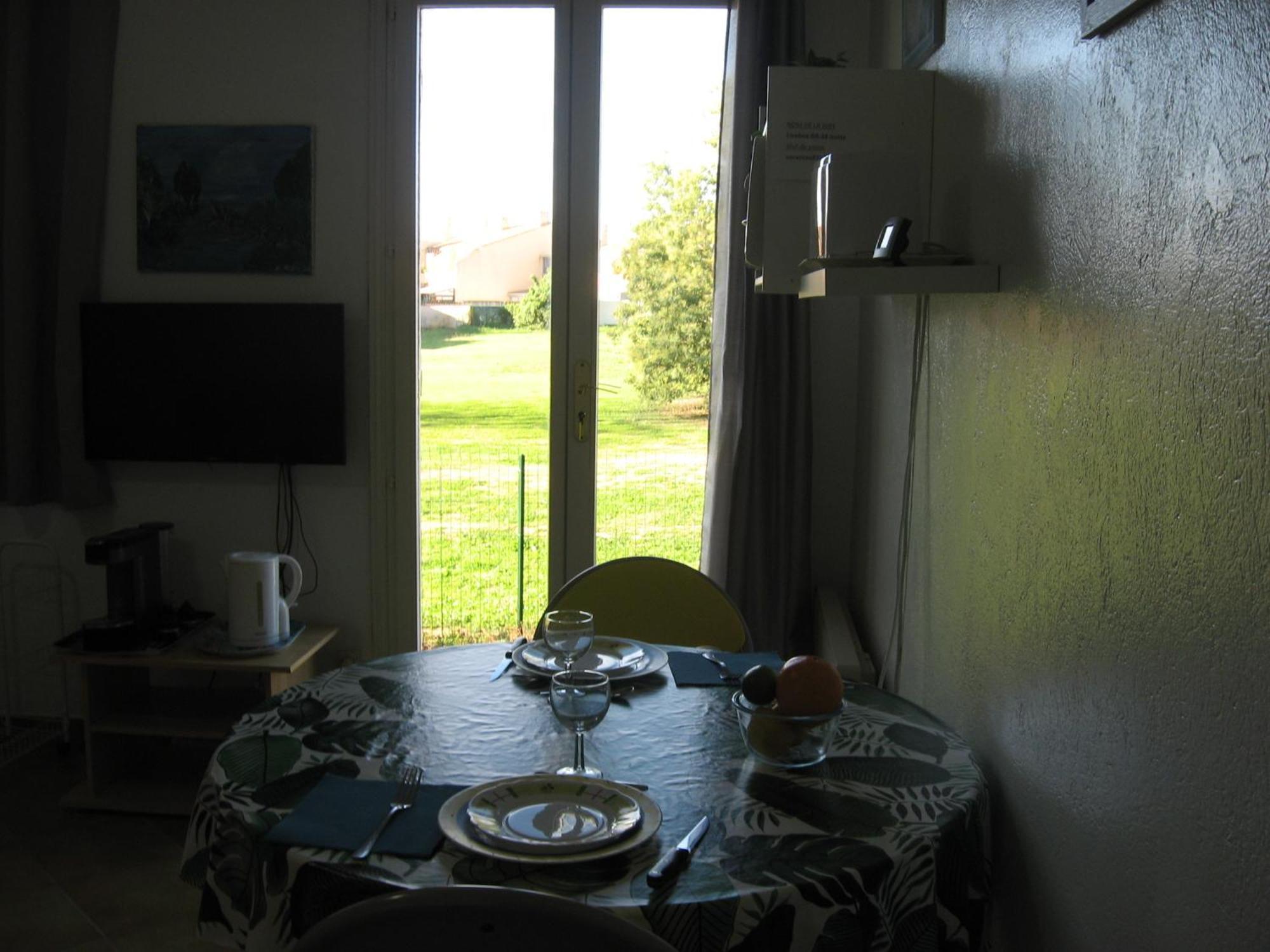 Lumineux Agreable T2 De 32M2 Apartment La Londe-les-Maures Exterior photo